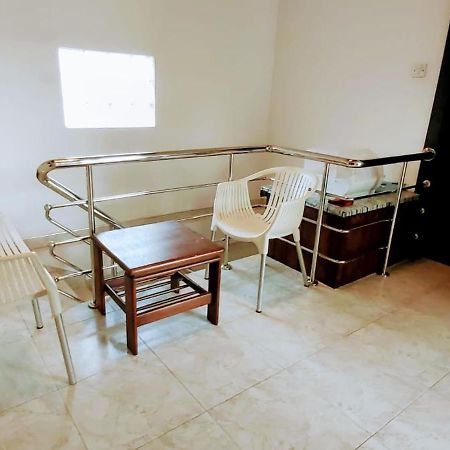 Villa Senan - 2 Apartments - 미리사 외부 사진