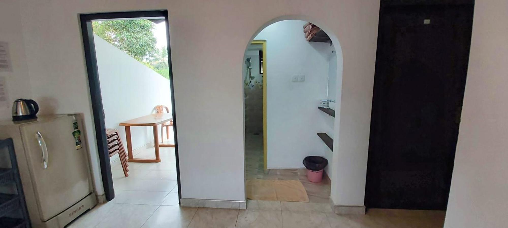 Villa Senan - 2 Apartments - 미리사 외부 사진