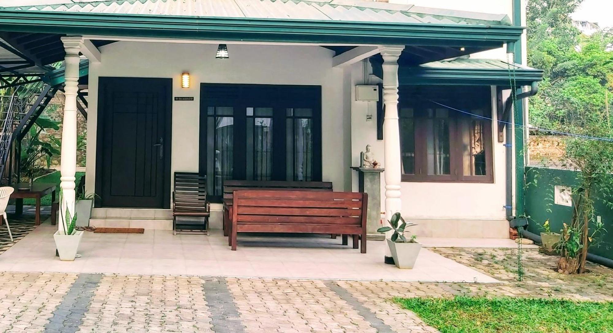 Villa Senan - 2 Apartments - 미리사 객실 사진